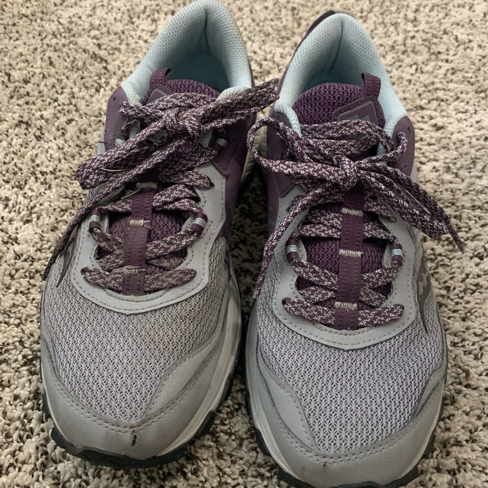 Saucony Gray and Purple Athletic Shoes with Breathable Mesh